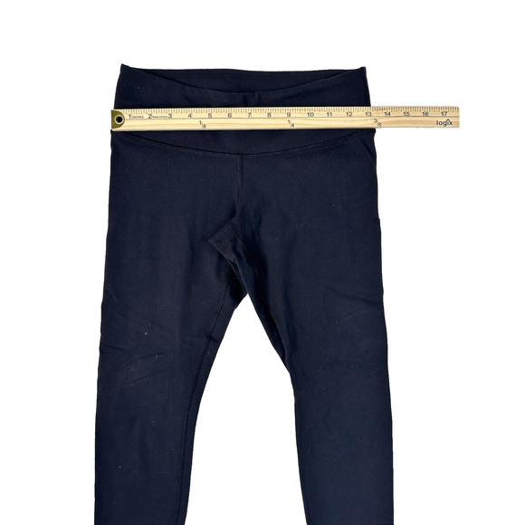 Lululemon Wunder Under 1/2 Tight Crop Leggings Black Size 6 - Picture 7 of 7